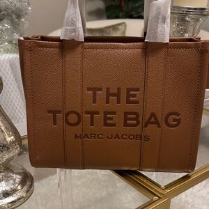 Medium Leather Marc Jacobs Tan Tote Bag